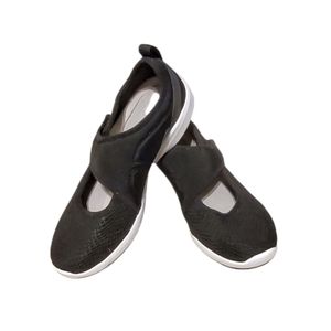 Vionic Black Mary Jane style sneakers.